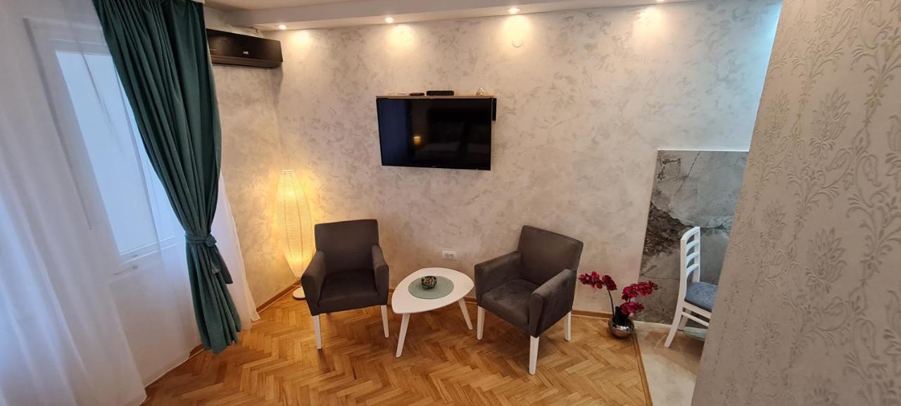 Apartment Olivera *